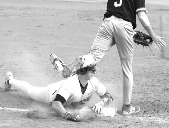 Bears blank Callaway in Game 1