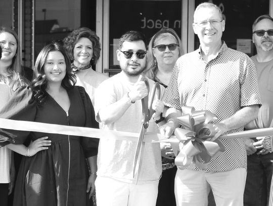 Bed’r Furniture & Mattress has first anniversary