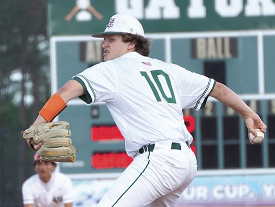 Benedictine clinches series with 6-1 victory in Game 3 vs. Gators