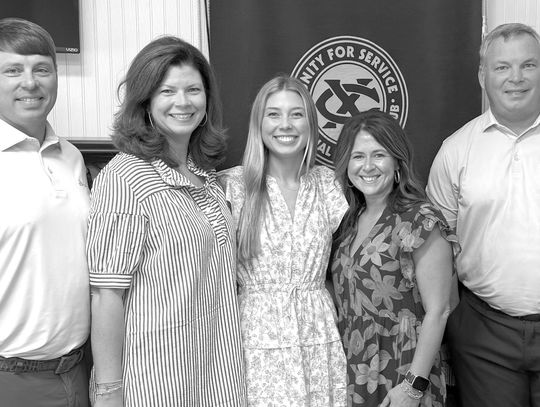 Dixon is Exchange Club’s August Student of the Month