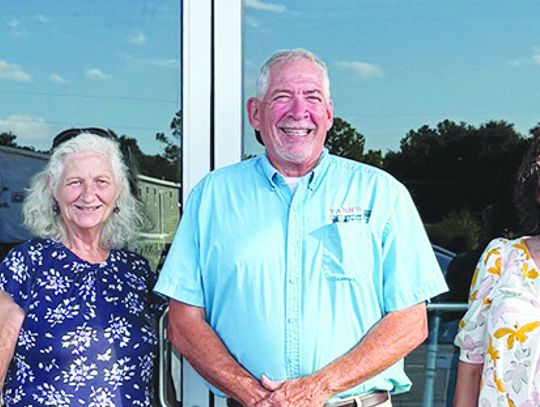 Farr’s Fine Furniture to close after 50 years