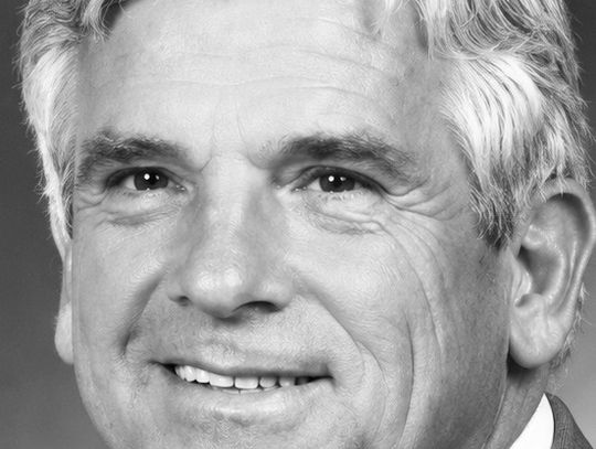 Fred Barber, local pharmacist and Dawgs running back, dies at 83