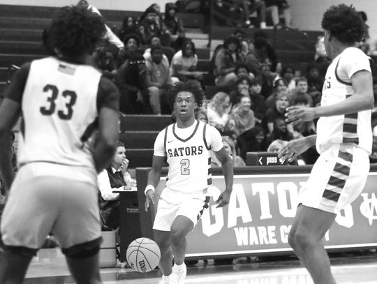 Gators capture first region title since 2001