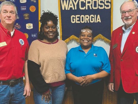 Goodwill official informs Exchange on life-changing efforts of program