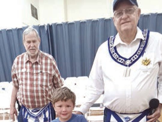 Hoboken, Nahunta Masonic Lodges gift students bicycles
