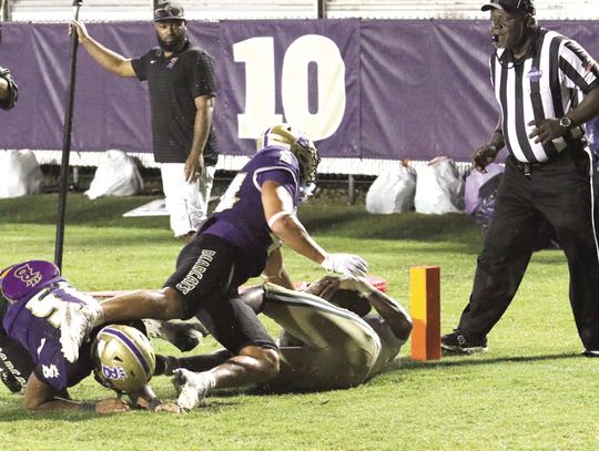 Injury-plagued Gators gut out win at Bainbridge