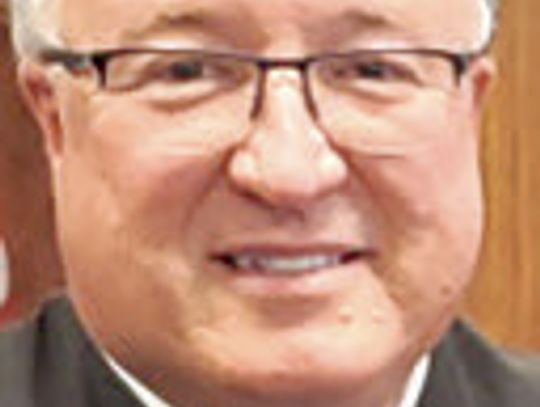 Judge Gillis announces retirement