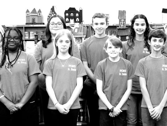 Junior Beta Club elects officers for 2025-2026