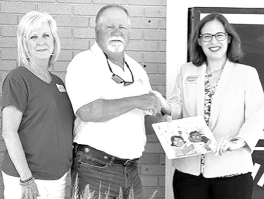Libraries get ag-themed book