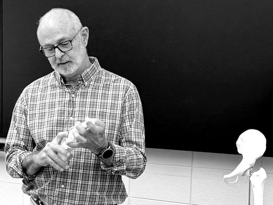 Memorial Satilla hosts a joint replacement seminar