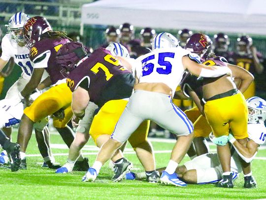No. 2 Bears ground out win vs. Phoenix