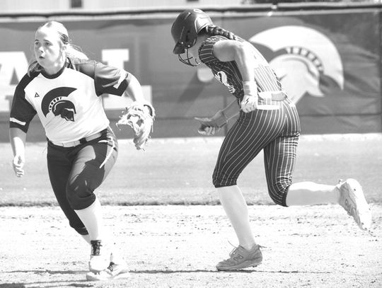 No. 9 Lady Bears fall 9-8 at Coffee