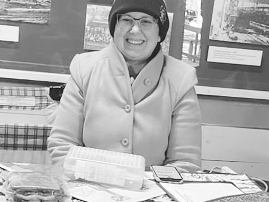 OHC display has 40 pieces of fiber art