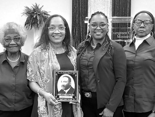 Order of Eastern Star serves