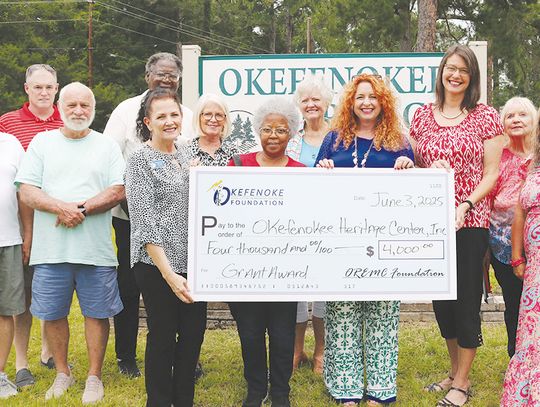 OREMC gives Okefenokee Heritage Center $4,000 grant