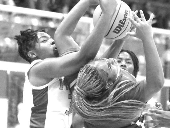 PCHS splits with in Region 3-AA opener