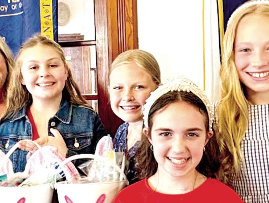 PES BETA Club speaks to Rotary