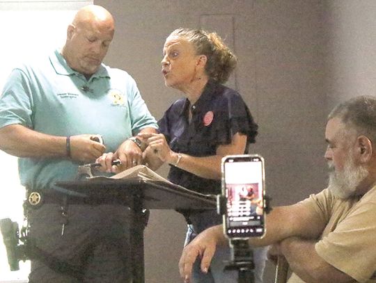 Removal in handcuffs interrupts work session