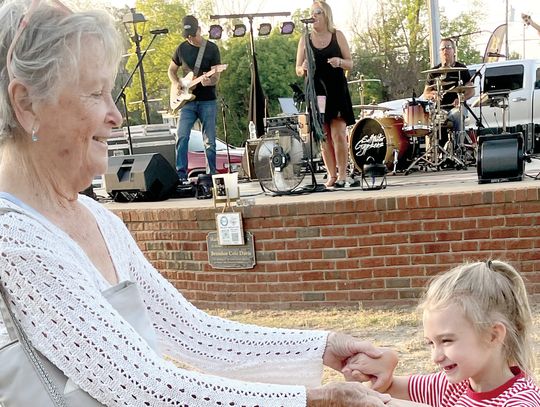 SaltWater Gypseas make waves in Blackshear park