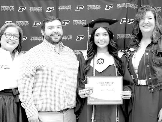 Sanchez receives Chamber scholarship