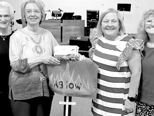 Sauls speaks to Aglow about women’s center