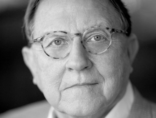 Should the Constitution be broadly interpreted?