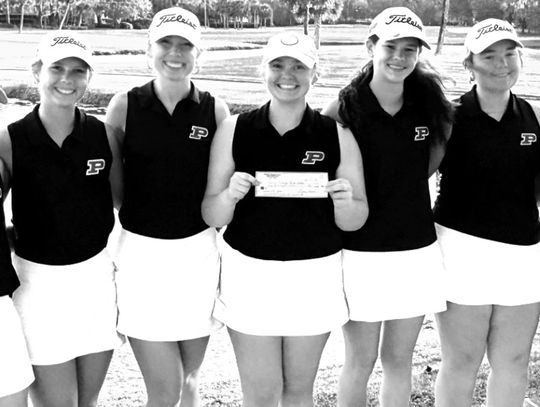 State Association gifts Lady Bears grant