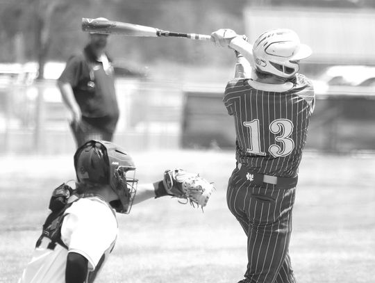 Sweat powers No. 3 Gators to sweep of Benedictine