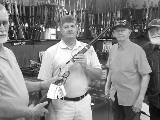 Vietnam Veterans hold raffle