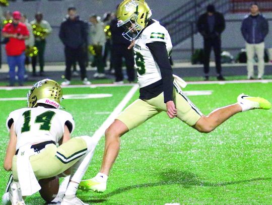 Ware County’s ‘next play’ mentality helps down Falcons