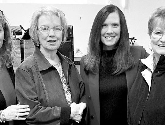 Williams speaks to Aglow with the message, ‘love your neighbor’