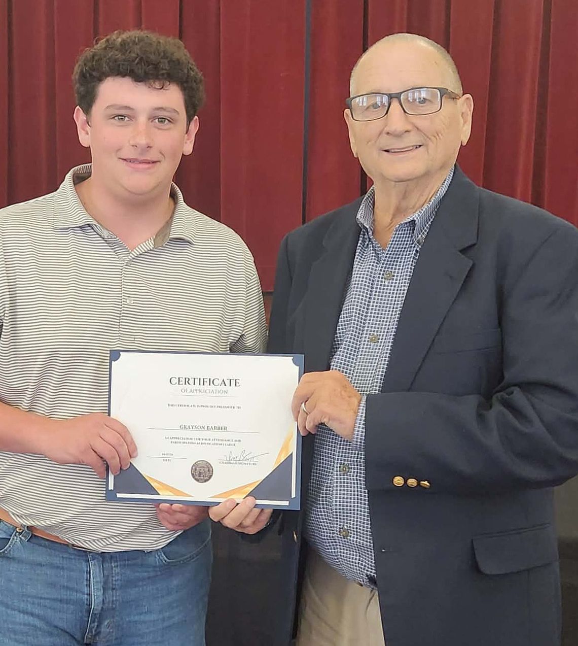 Barber offers prayer