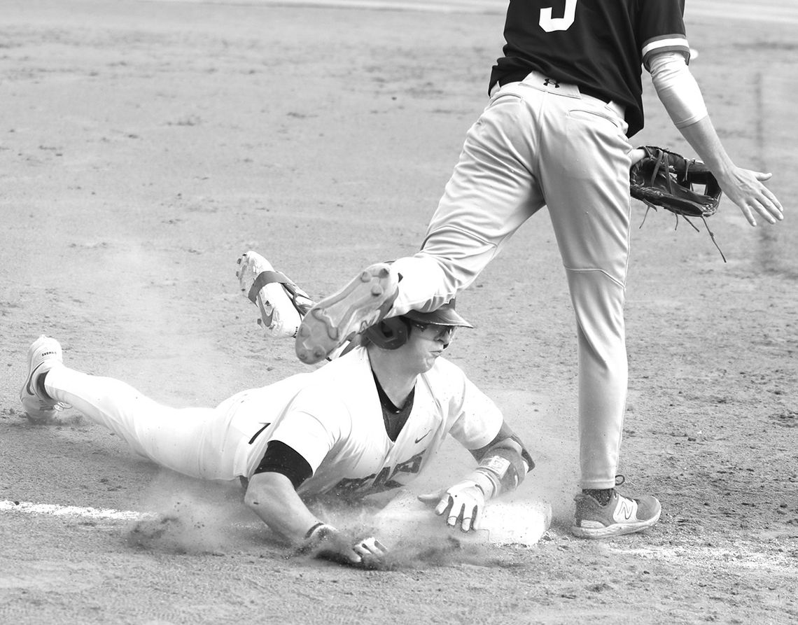 Bears blank Callaway in Game 1