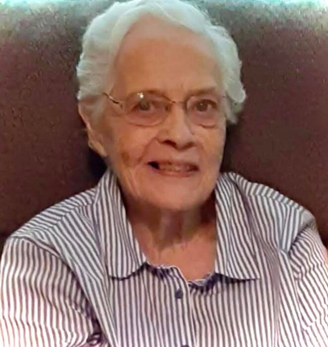 Beverly Ruth Lotz Cox