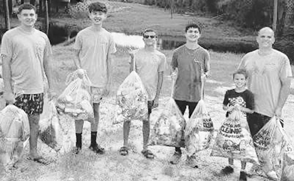 Cleanup day on the Satilla River Cleanup day on the Satilla River