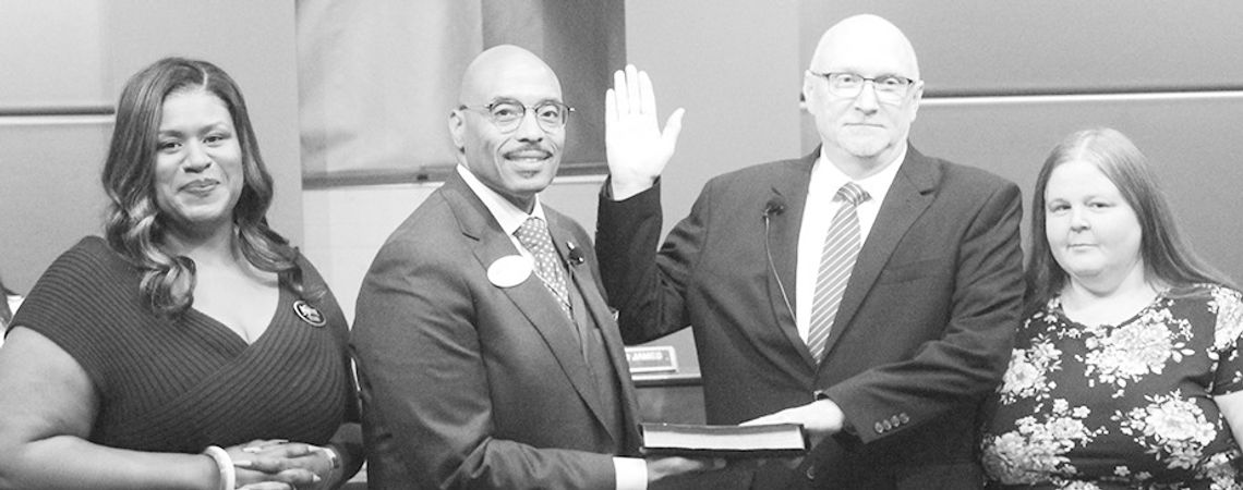 Commission OKs contract on Lee culvert