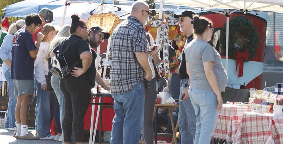 Downtown Waycross activities welcome in Christmas holidays