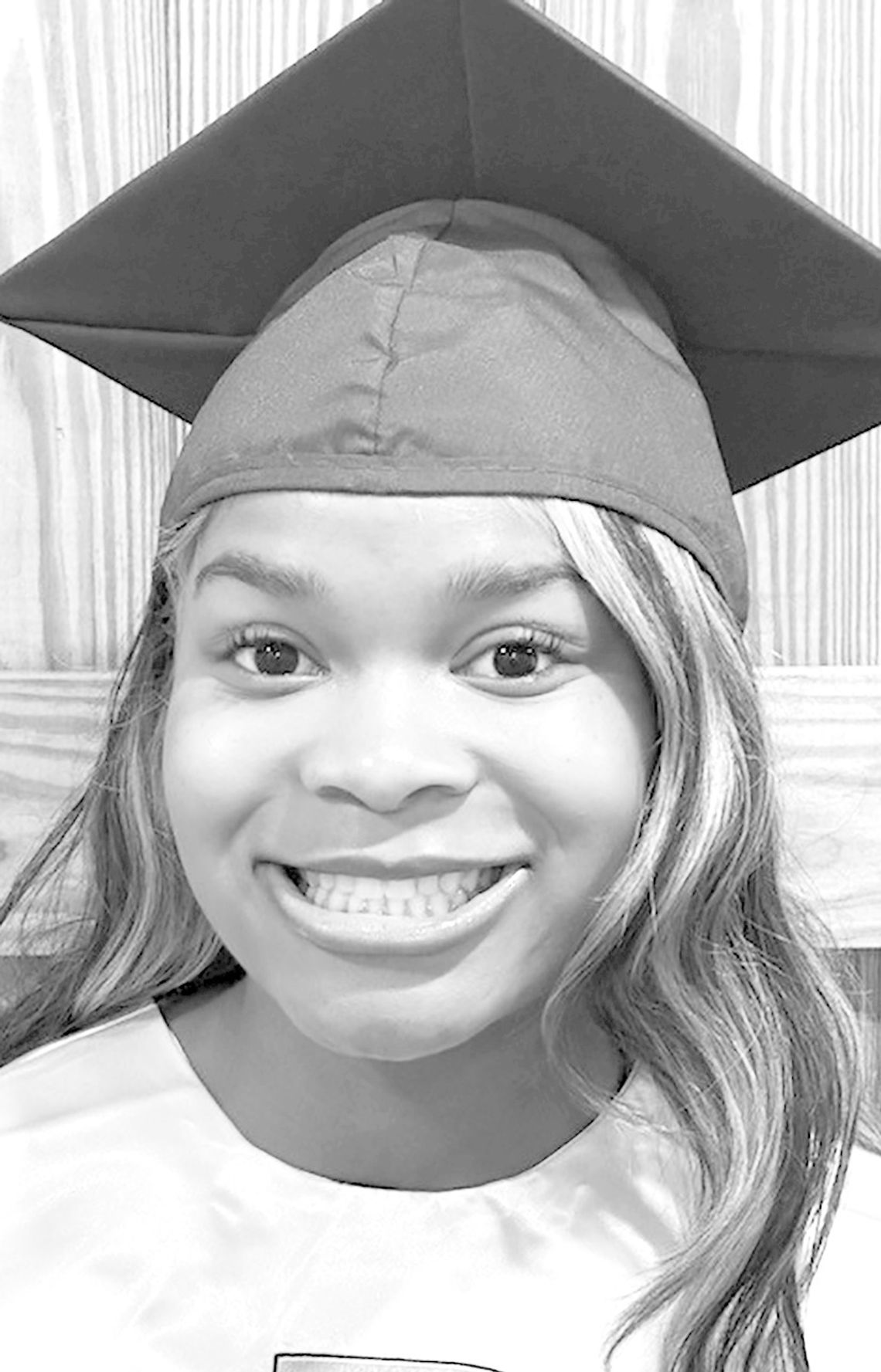 EIC recognizes graduates