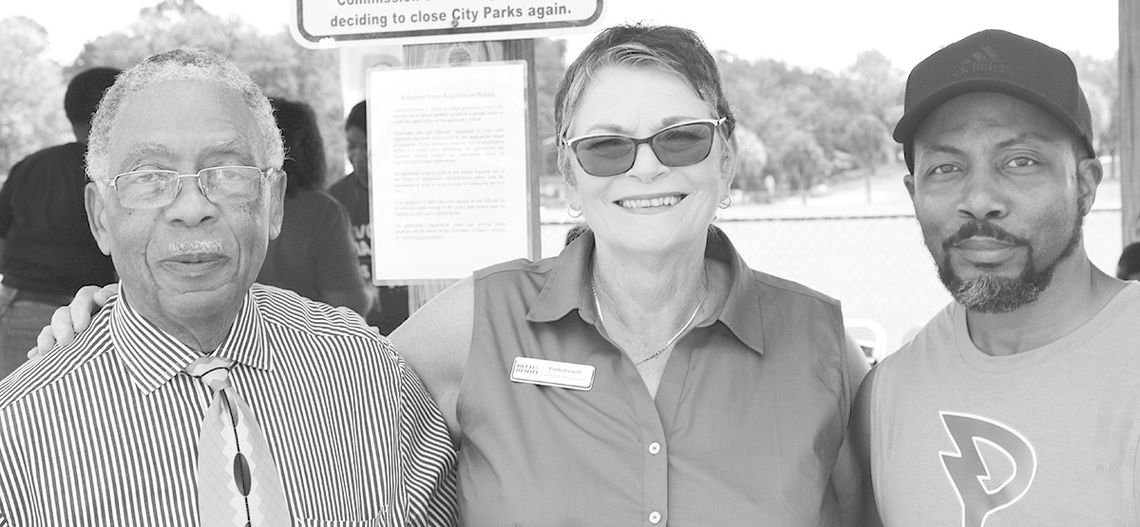 Games, vendors, free food at voter registration event