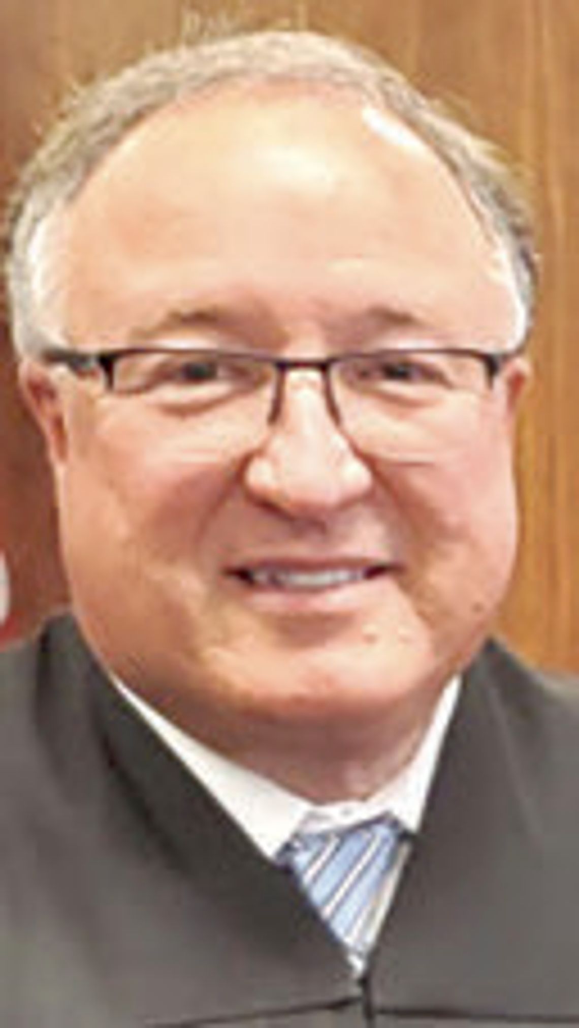 Judge Gillis announces retirement
