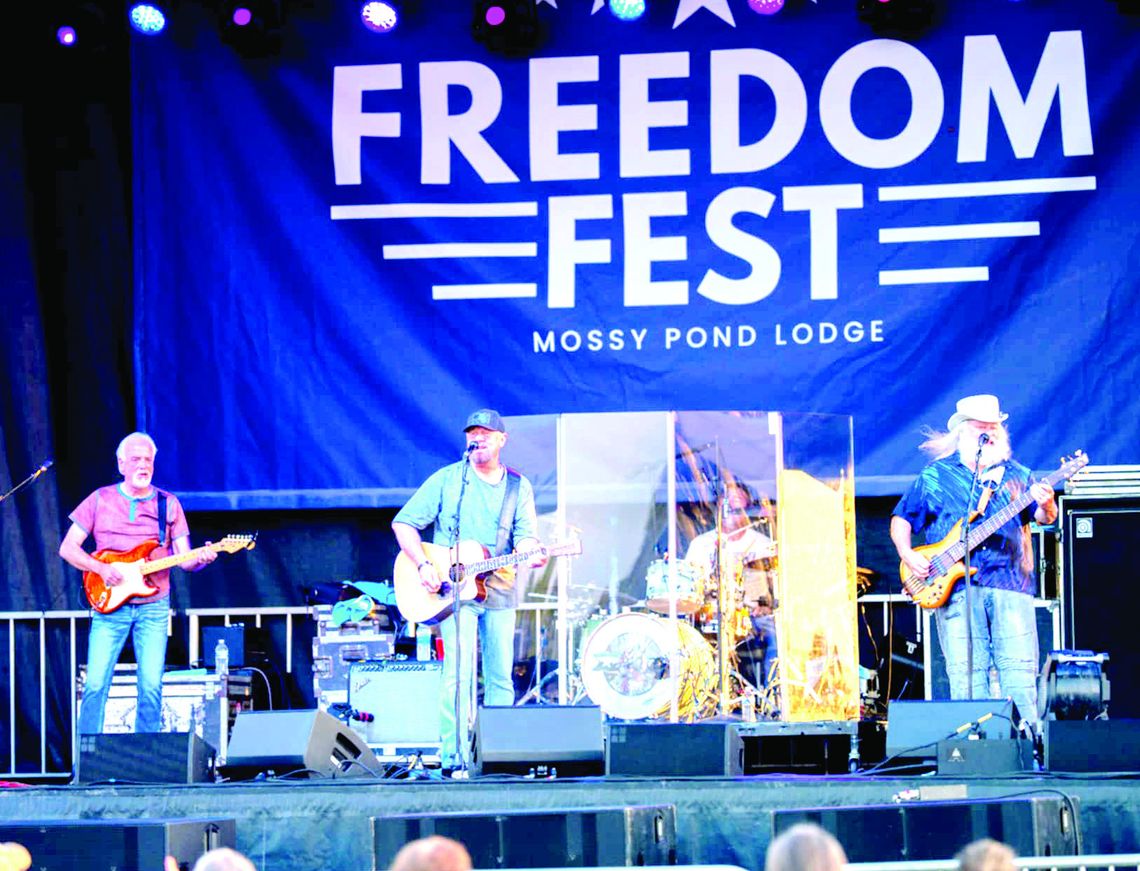 Lonestar, Confederate Railroad, local talent perform at Mossy Pond