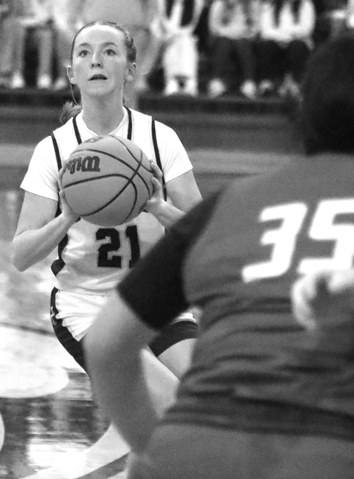 No. 16 Lady Herons smash Jeff Davis, Herons struggle