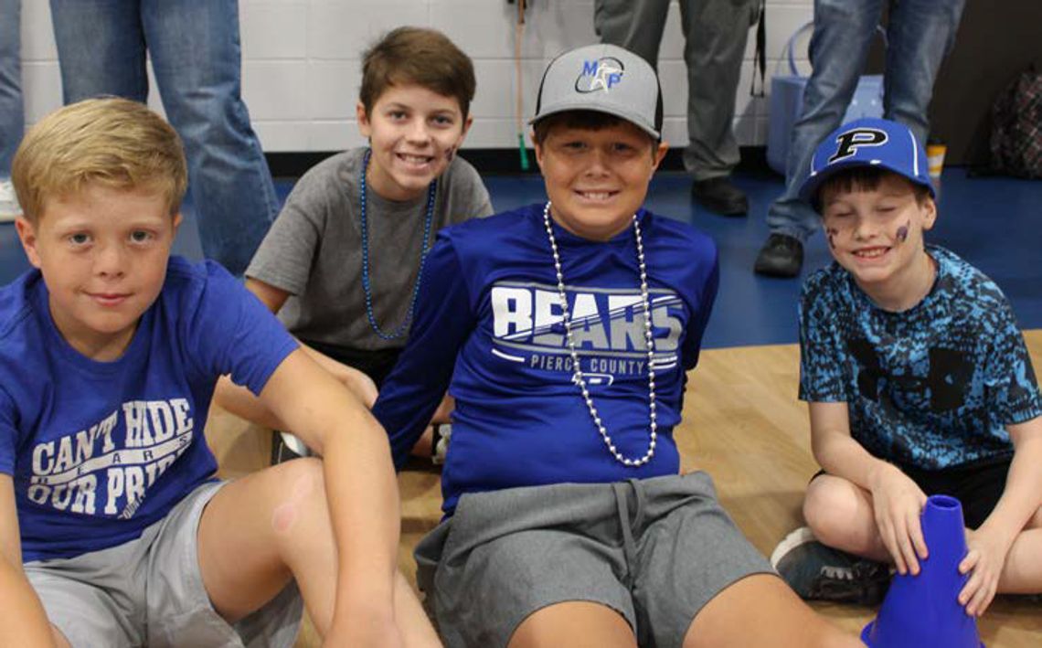 Patterson Elementary visited by lots of bears