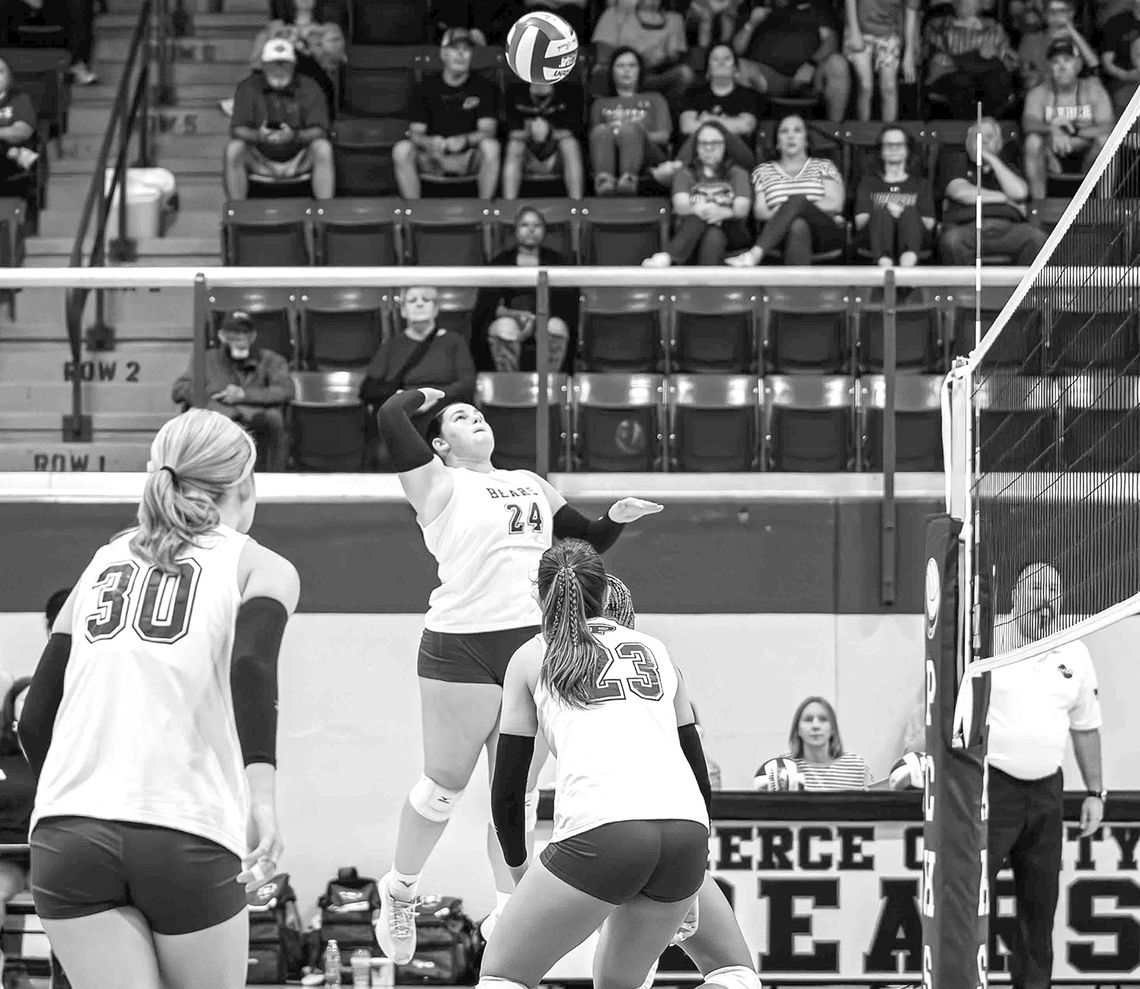 PCHS volleyball falls in 2nd round at Franklin County PCHS volleyball falls in 2nd round at Franklin County