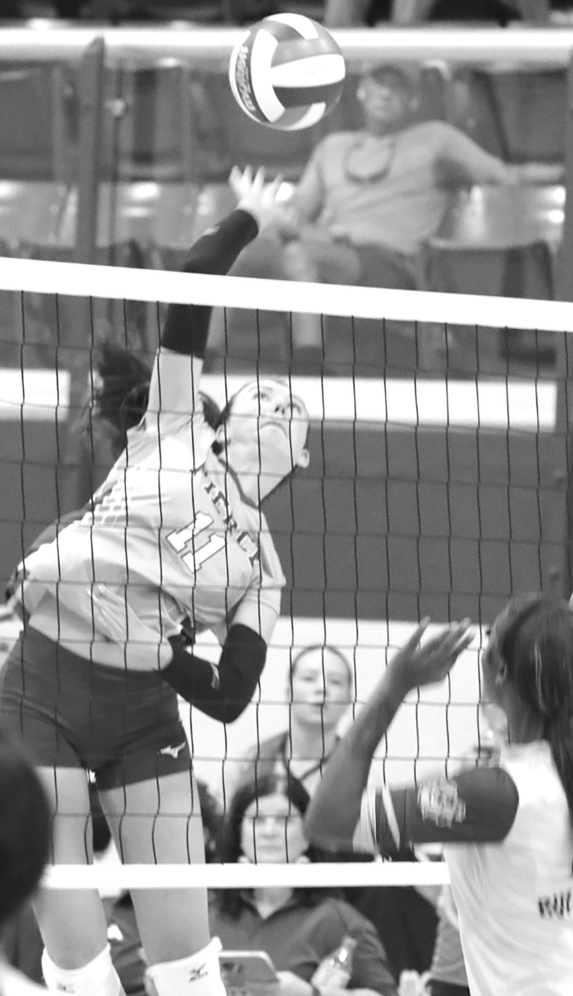 Pierce volleyball wins 3 of 4 matches