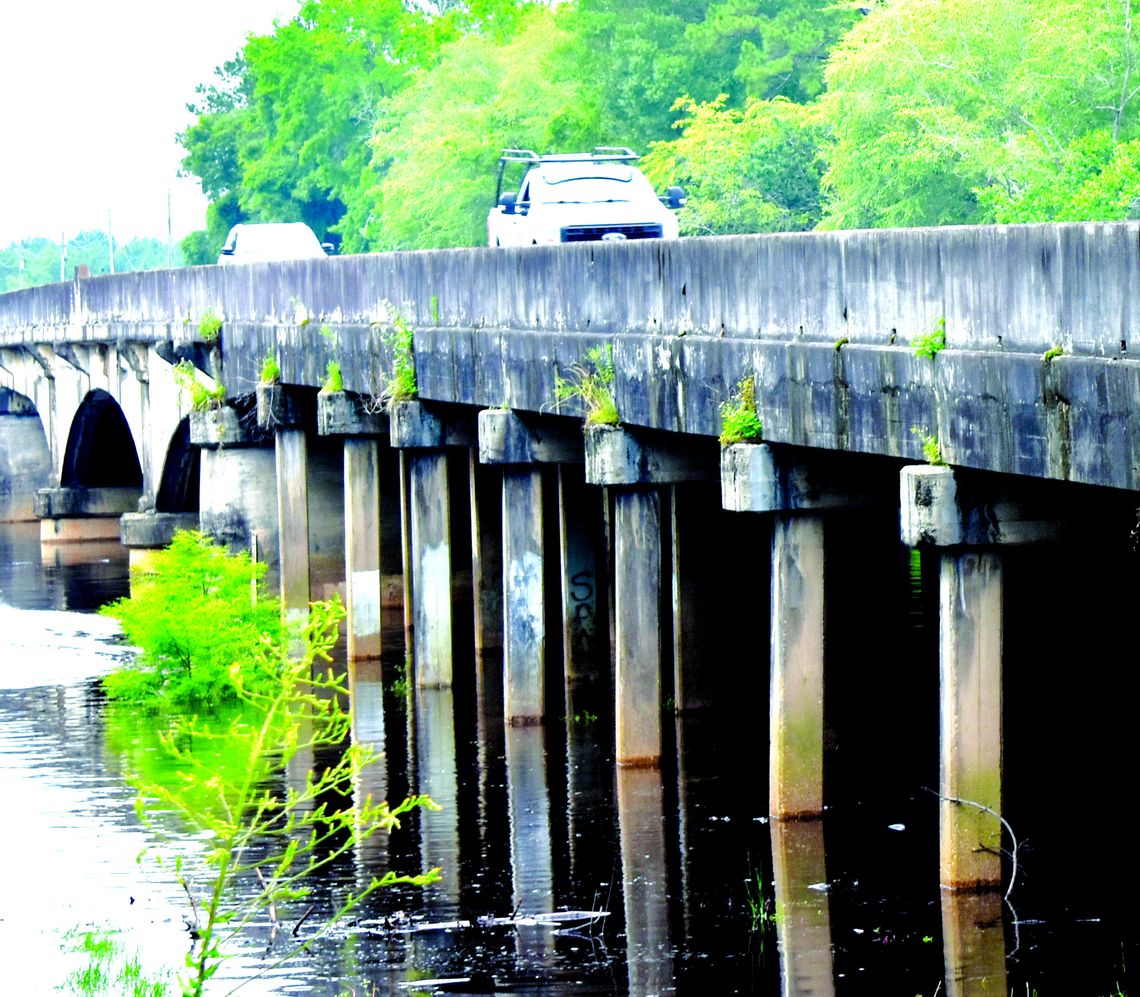 Satilla River Bridge halfway complete, ahead of schedule, traffic shift coming in November