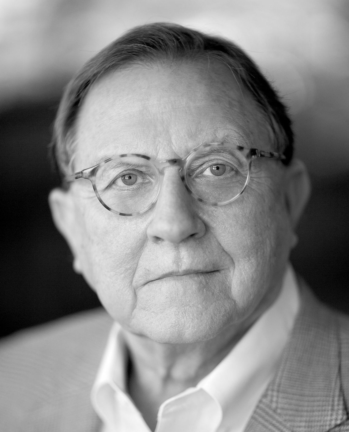 Should the Constitution be broadly interpreted? Should the Constitution be broadly interpreted?