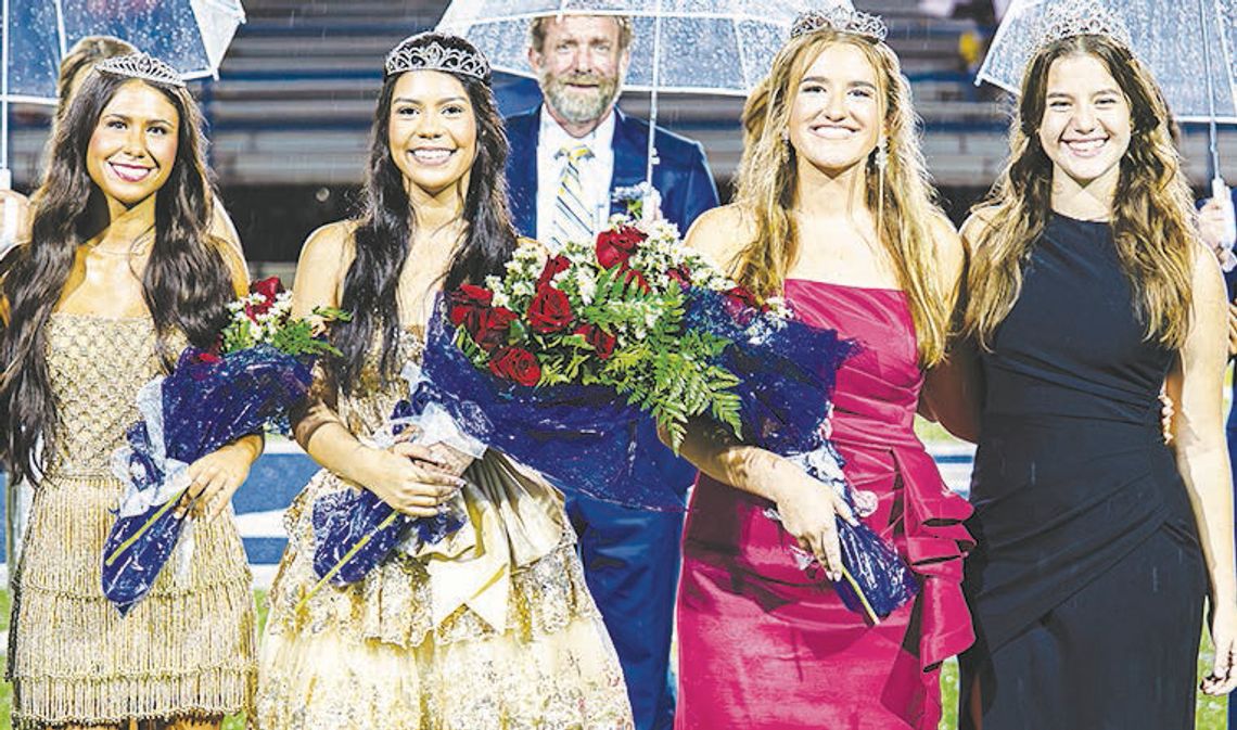 Ware, Pierce hold Homecoming Ware, Pierce hold Homecoming