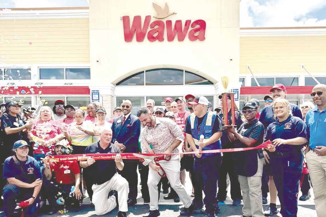Wawa celebrates second store opening