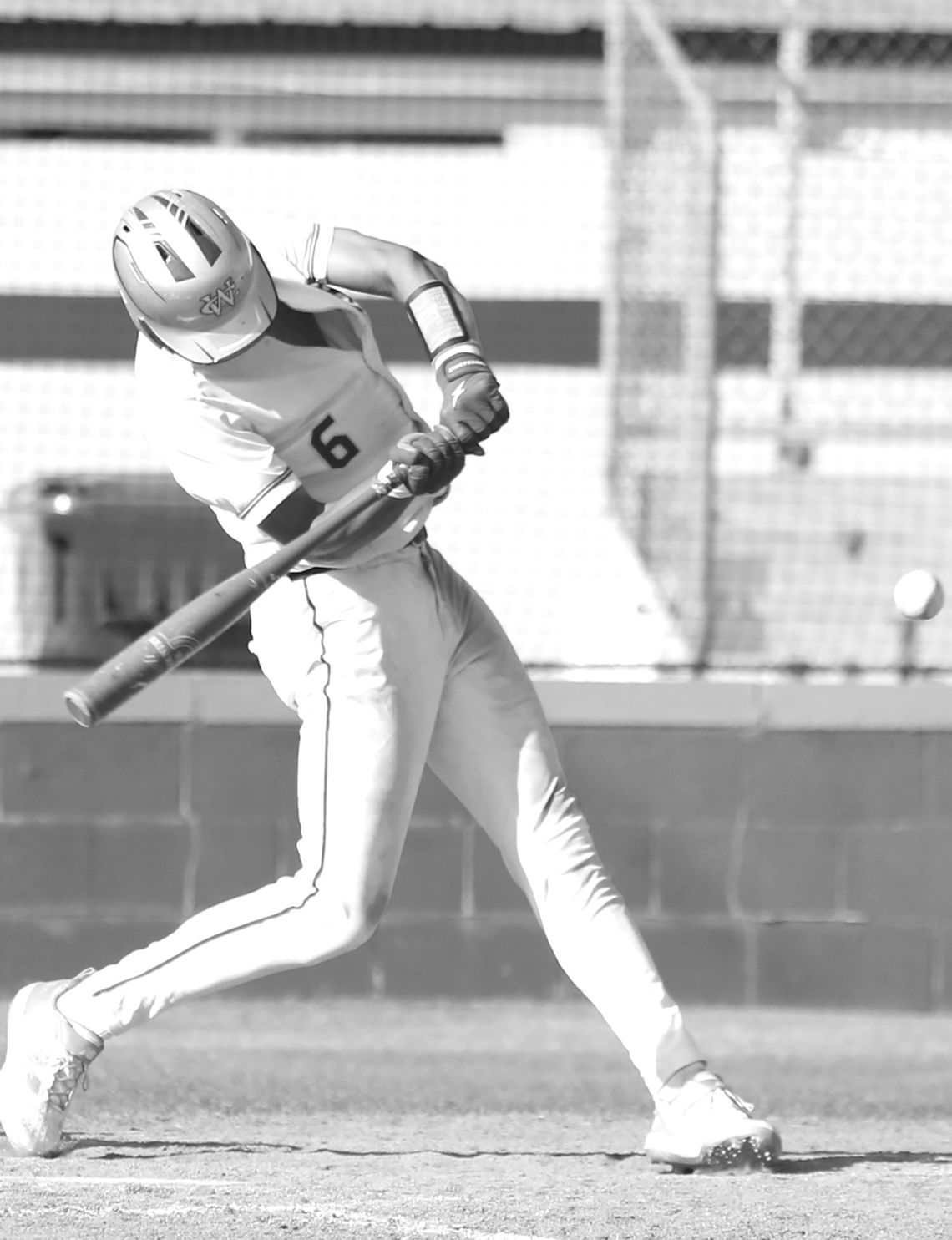 White, Sweat power Gators in Game 1 win